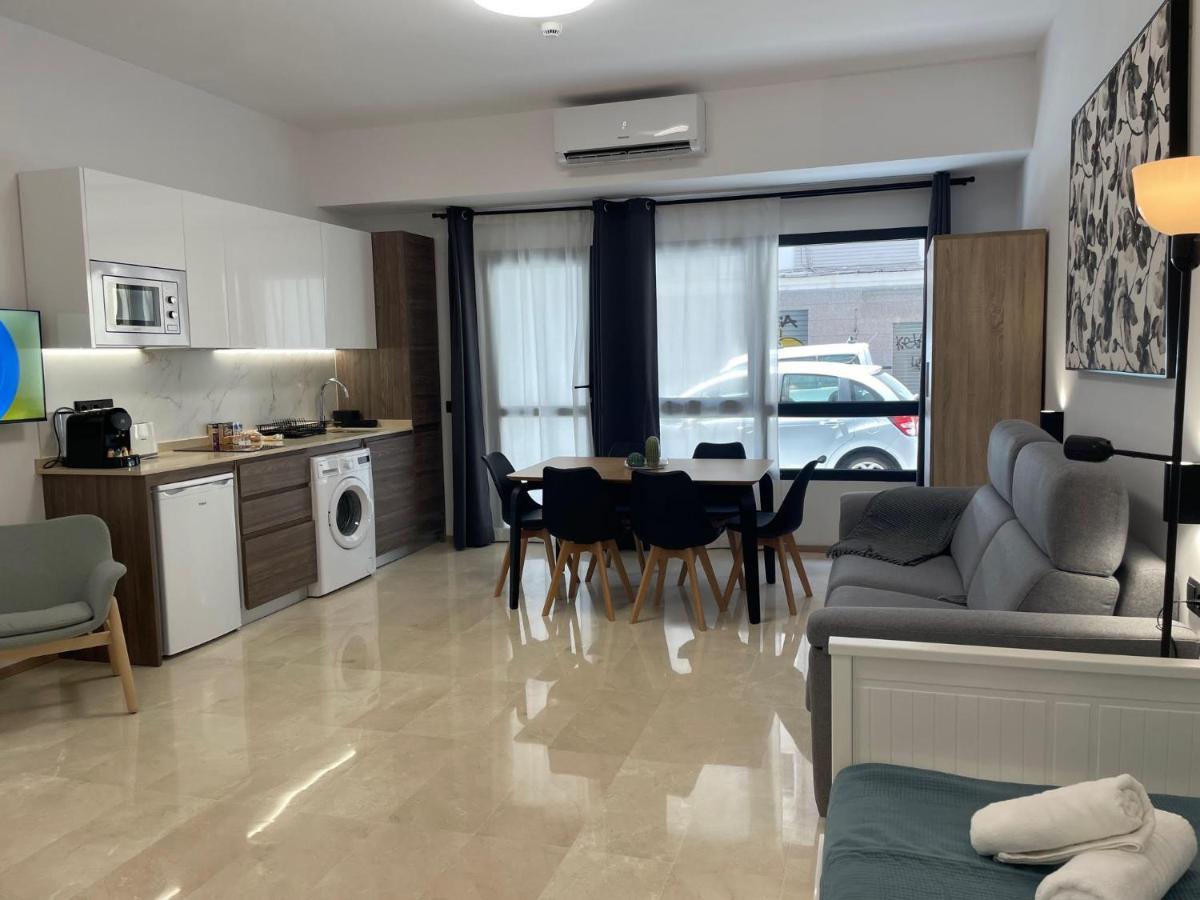Travel Habitat La Marina Real Apartment Valencia Exterior foto