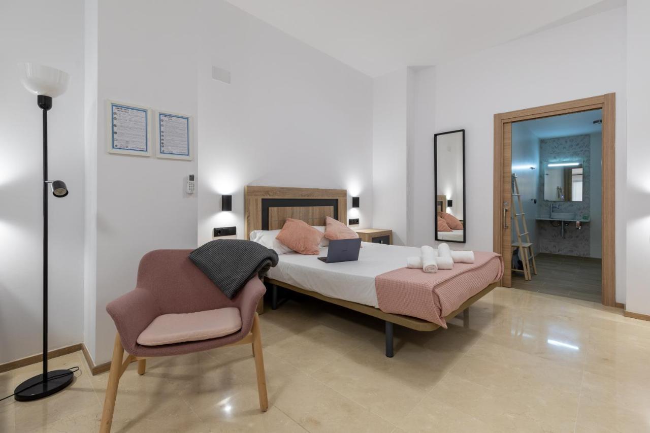 Travel Habitat La Marina Real Apartment Valencia Exterior foto