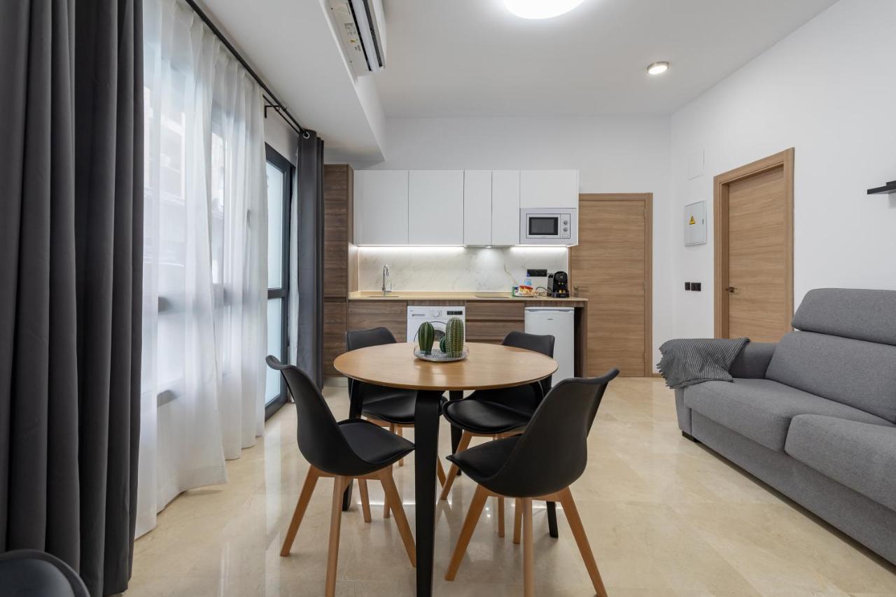 Travel Habitat La Marina Real Apartment Valencia Exterior foto